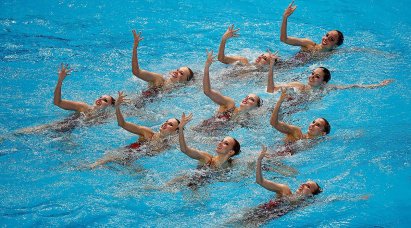 synchronized swimming